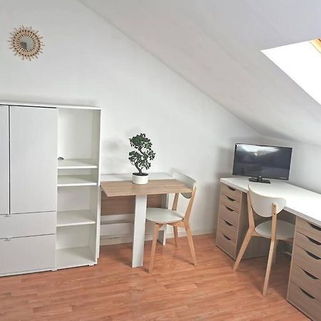 Studio Cosy Au Coeur De Reims Eksteriør bilde